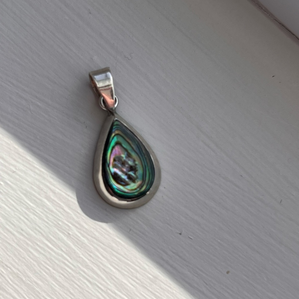 Stamped 925 sterling Silver Teardrop Pendant - Picture 2 of 4
